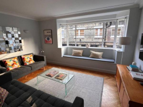 Fitzrovia / Bloomsbury / West End - Two Bed apt